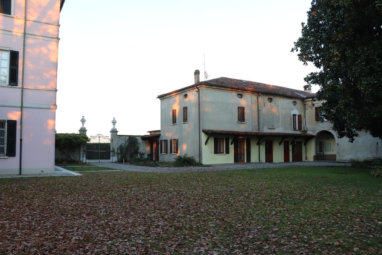 Le Magnolie Agriturismo Verolanuova エクステリア 写真